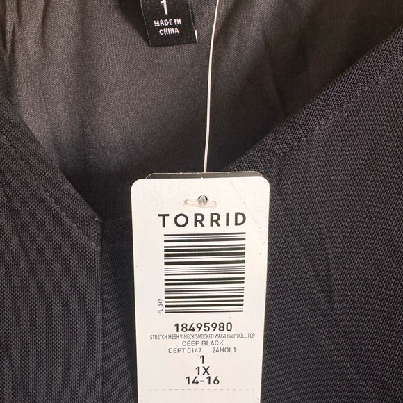 Torrid Women's Top - Picture 3 of 3
